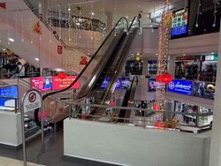 Queensway Tower / Queensway Shopping Centre (D3), Shop House #445285751